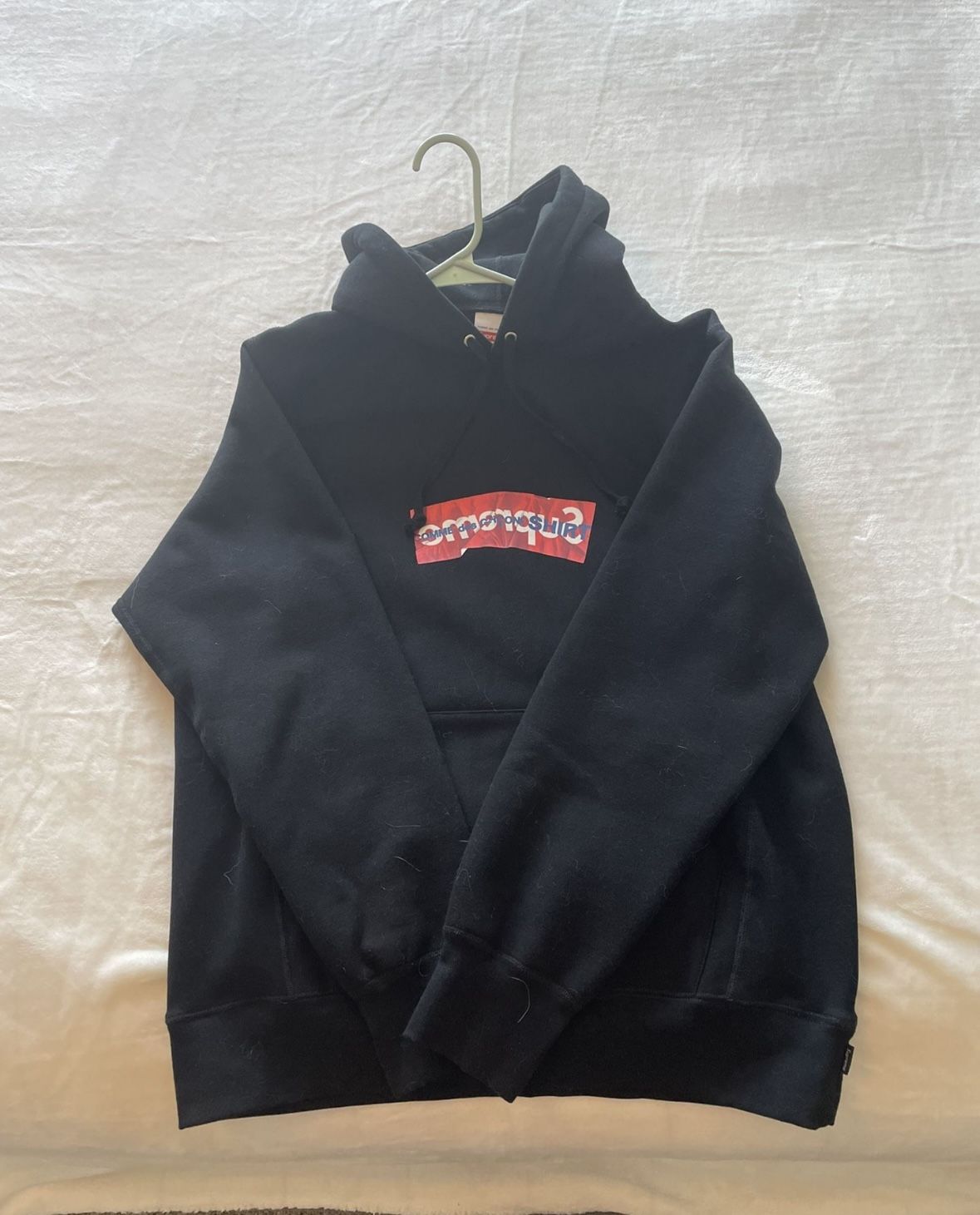 Supreme hoodie