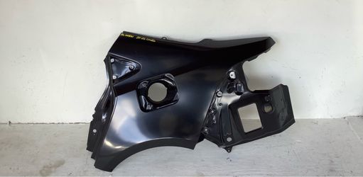 2020 2025 Toyota Corolla left quarter panel (9)