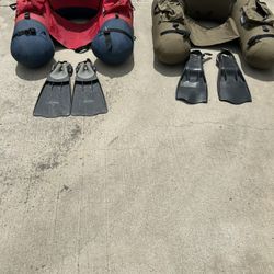 2 Float Tubes with fins.