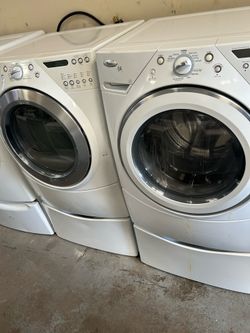 Whirlpool duet front load washer and dryer set
