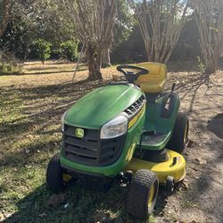 John Deere Riding Mower