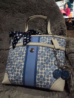 Coach Chelsea Heritage Signature Stripe