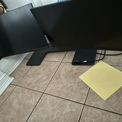 Acer Dual Monitors 