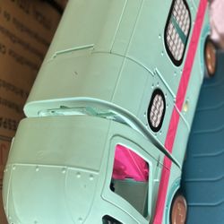 LOL Surprise! Glam N Go Camper