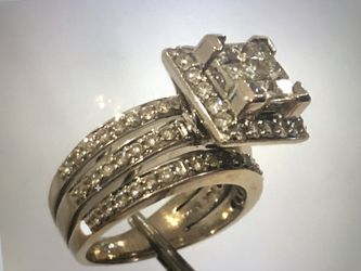 14kt White Gold Princess Diamond Cluster Bridal Wedding Engagement Ring 1.1/2 Ctw 9.7 Grams