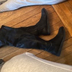 New Women's long Thigh boots 👢 Black Very Nice $20 Or Best Offer 