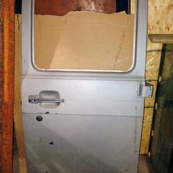 Close The Door !