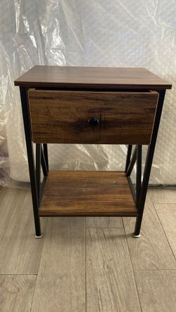 Table side/ nightstand