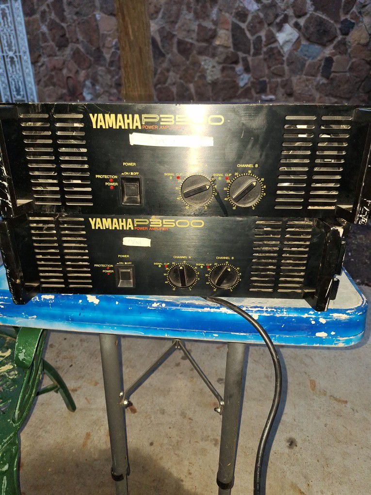 Yamaha P3500 Power Amplifier