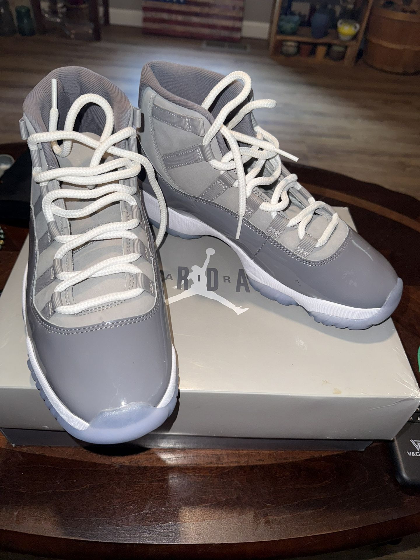 Jordan 11 Retro Cool Grey Size 9