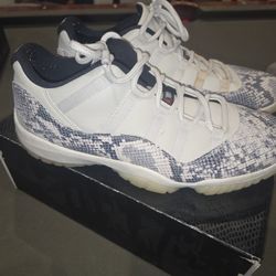 Jordan 11