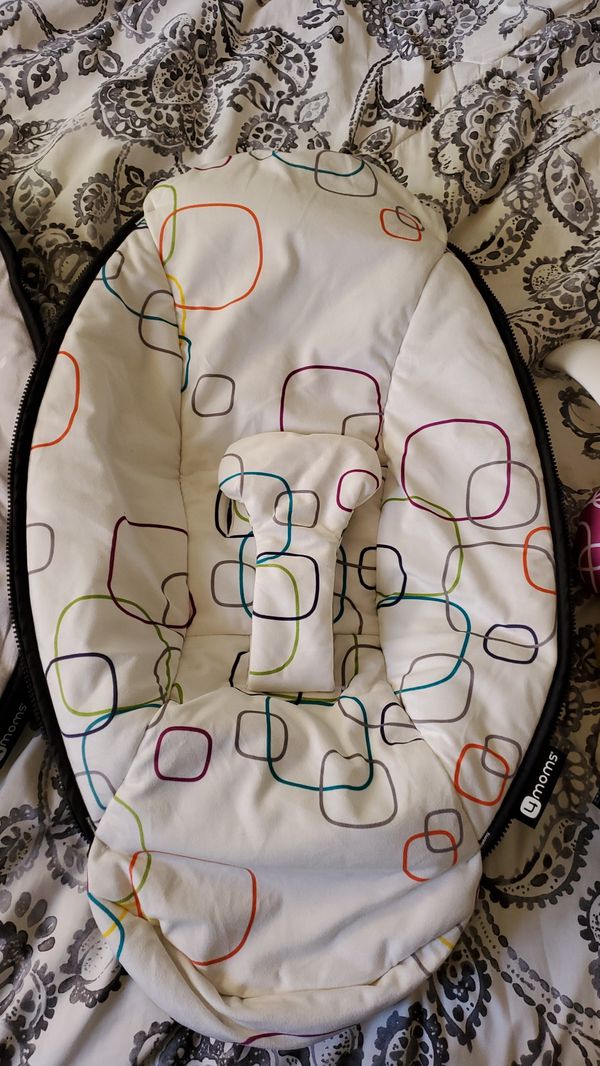 4 moms mamaroo swing cover insert for Sale in Chula Vista, CA OfferUp