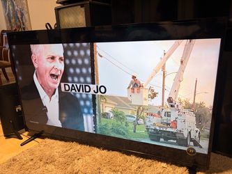 Tv 65 inch 4k LIKE NEW