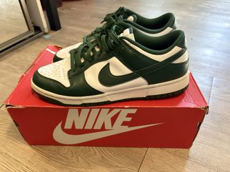 Nike Dunks