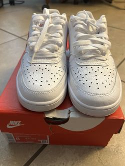 Nike Shoes Woman Size 8