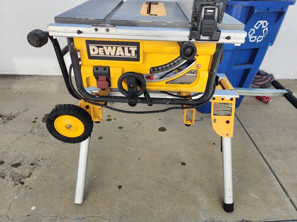 Dewalt Table Saw With Rolling Stand