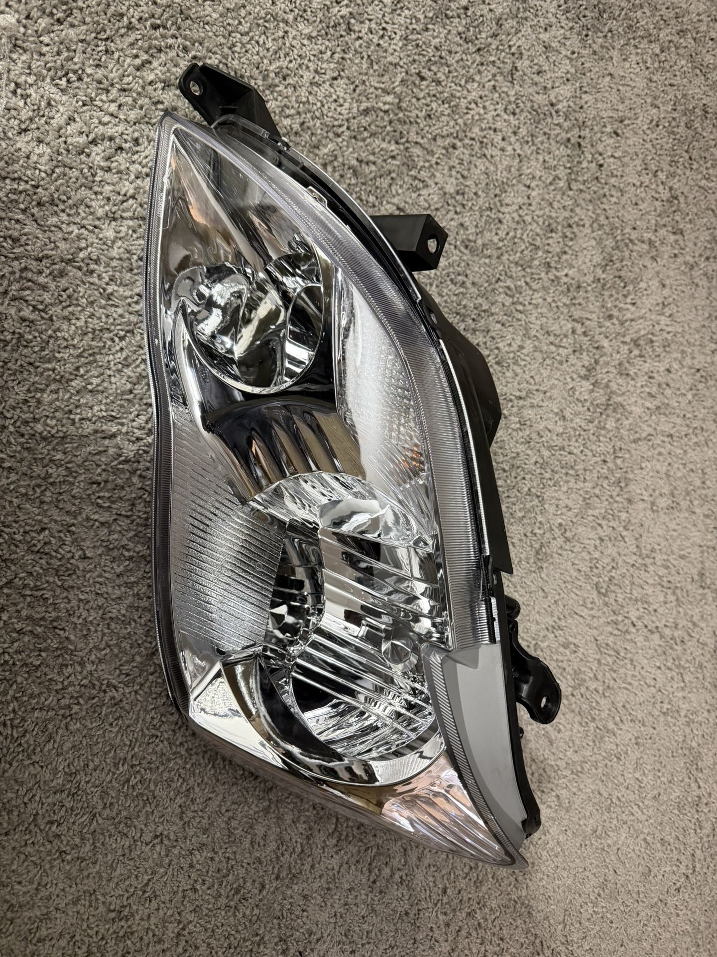 2005 - 2007 Toyota Avalon Headlights assembly