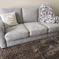 Sleeper Sofa (Queen Size)