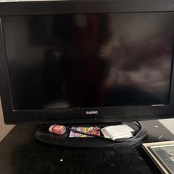 Tv with Dresser