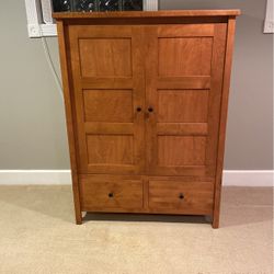 Alder Wood Entertainment Armoire with Salem Finish 