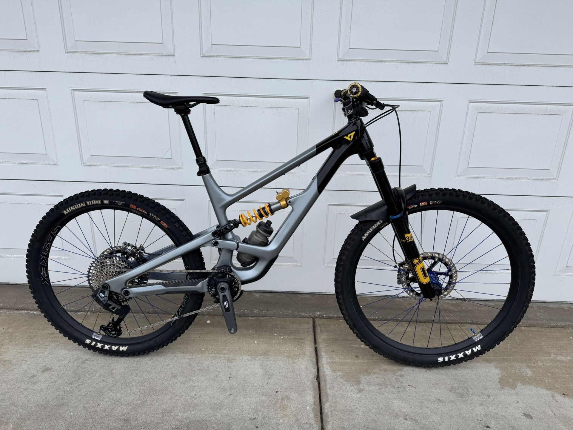 YT Capra Mountain Bike Bicycle Uncaged 11 Enduro Downhill Xc Jeffsy 29er MX