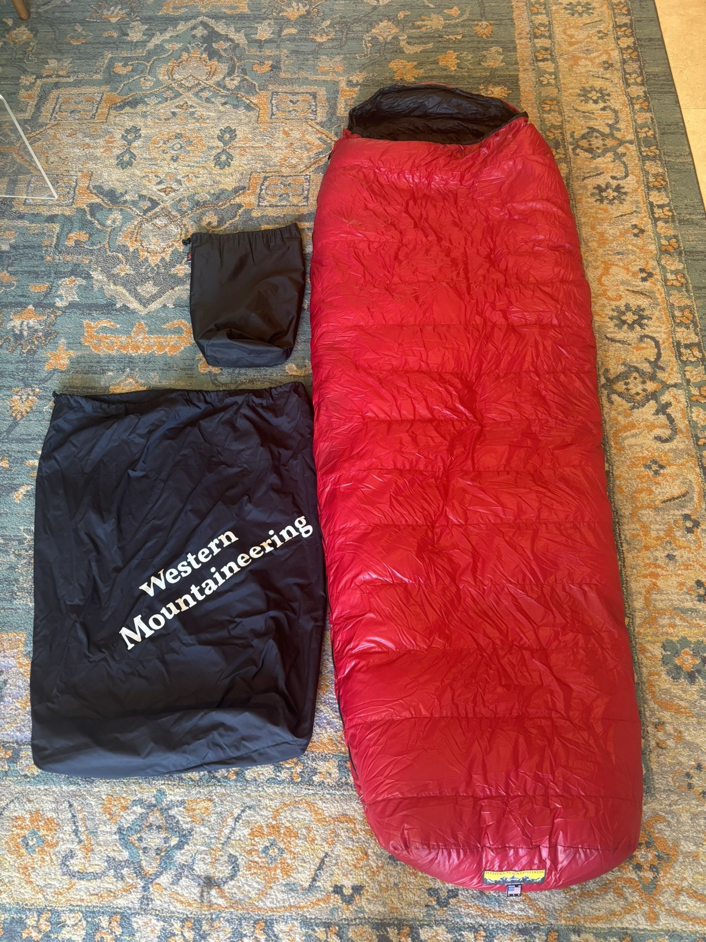 Western Mountaineering Sycamore Sleeping Bag 25° | Like New | 6ft Right Zip