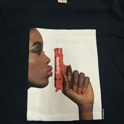 Supreme Tee 
