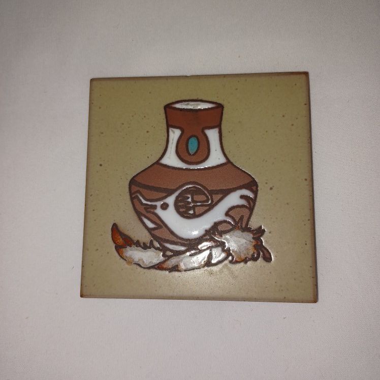 CLEO TEISSEDRE SOUTHWESTERN VASE FEATHER COASTER TRIVET WALL PLAQUE TILE 4 X 4