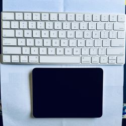 Apple Accessories - Bundle