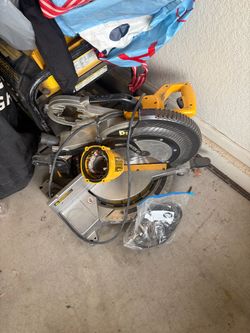 12” dewalt chop saw