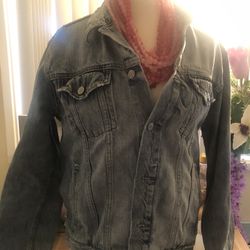 Women Gap Jean Jacket Size Large 