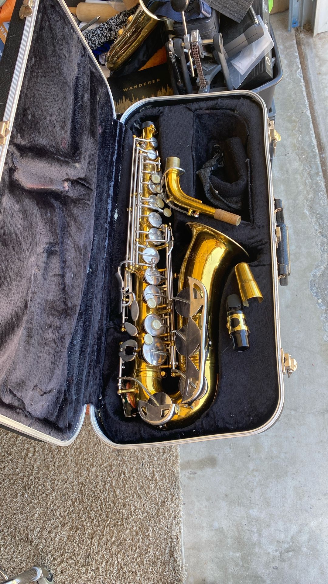 Conn 20M Alto Saxophone USA Made Nice Playing Condition Huge Sound
