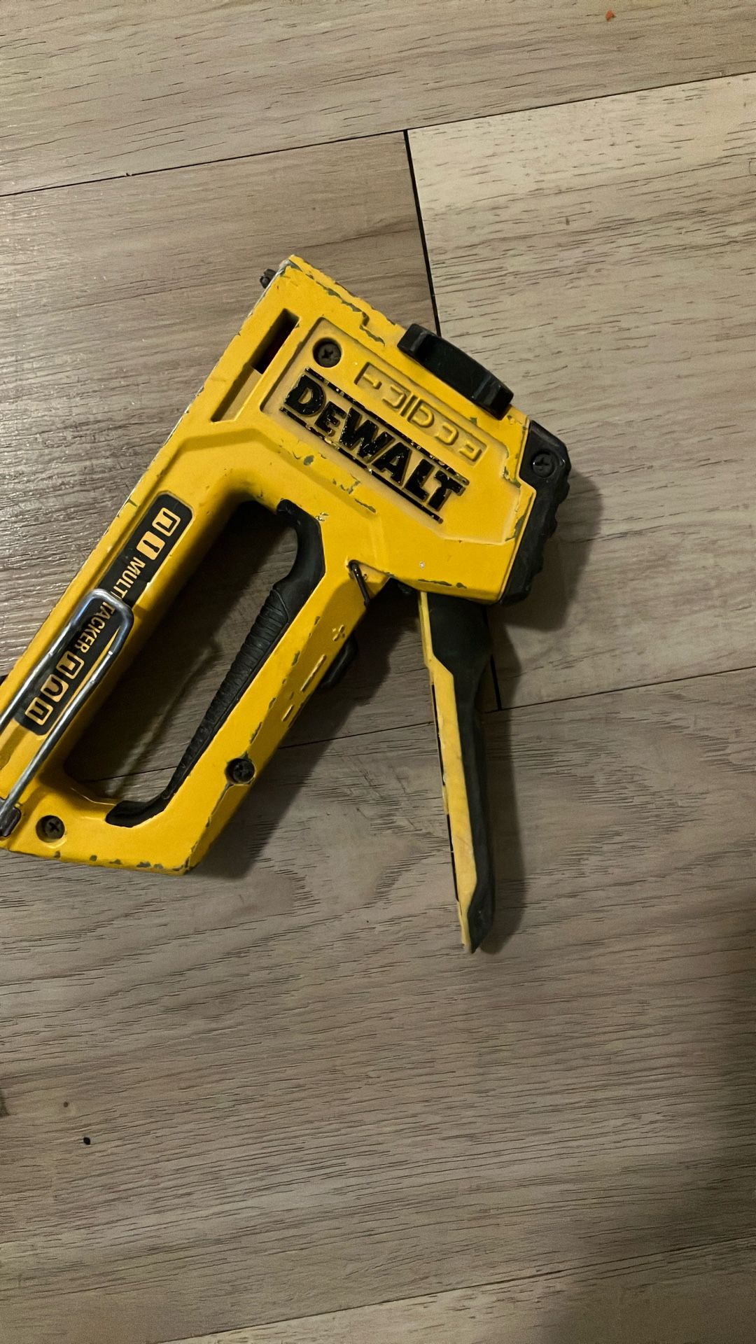 Manual Nail Gun Dewalt