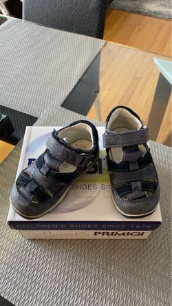 Primigi leather toddler sandals size 6