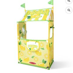 Melissa & Doug Lemonade Stand Play Tent With Beanbag Game, Easy to Assemble, for Toddlers, Preschoolers, and Kids Ages 3+
