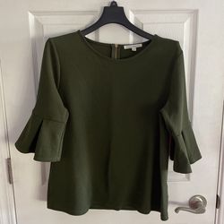 Women’s Green Envelope, Size Large Blouse With Three-Quarter Flutter Sleeves Olive Green