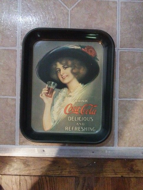 Antique Coca Cola Trey