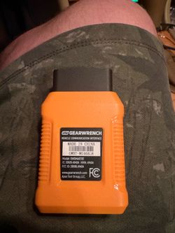 Gearwench smart bt obd2 scanner