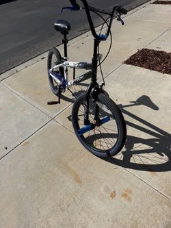 Like new Kent BMX kids bicycle