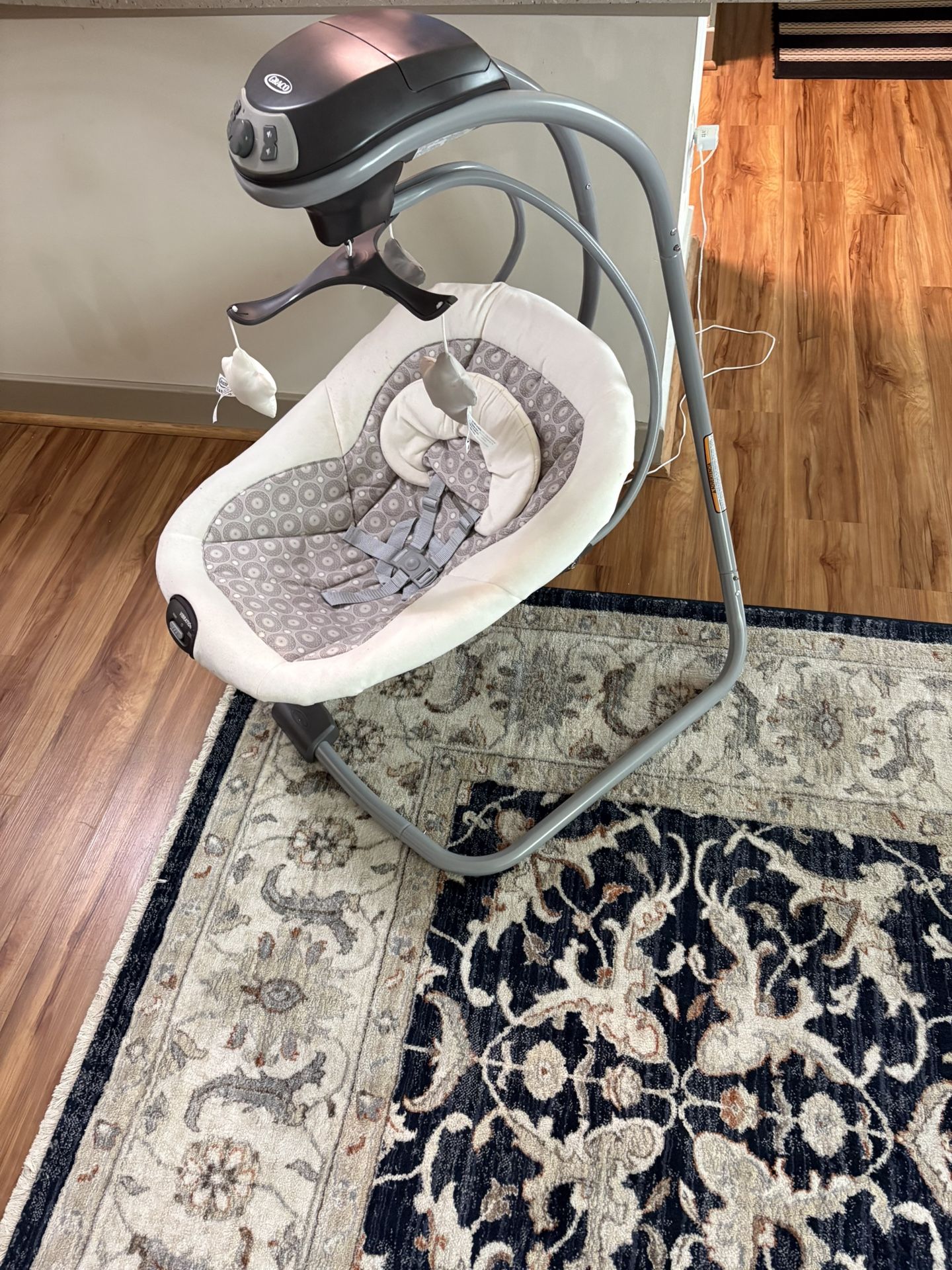 Graco Simple Sway Infant Baby Swing, 5.5 - 30 lb., Abbington
