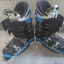Salomon Ski Boots