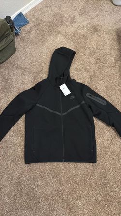 Nike tech