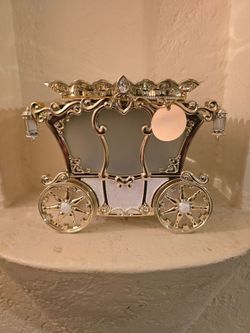 2025 Bath and Body Works Disney Cinderella Candle Holder