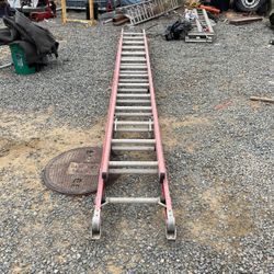 Werner 40ft 2 Story Ladder Fiberglass 