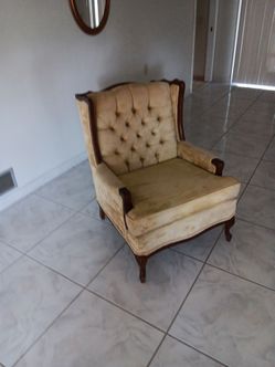 Arm chair