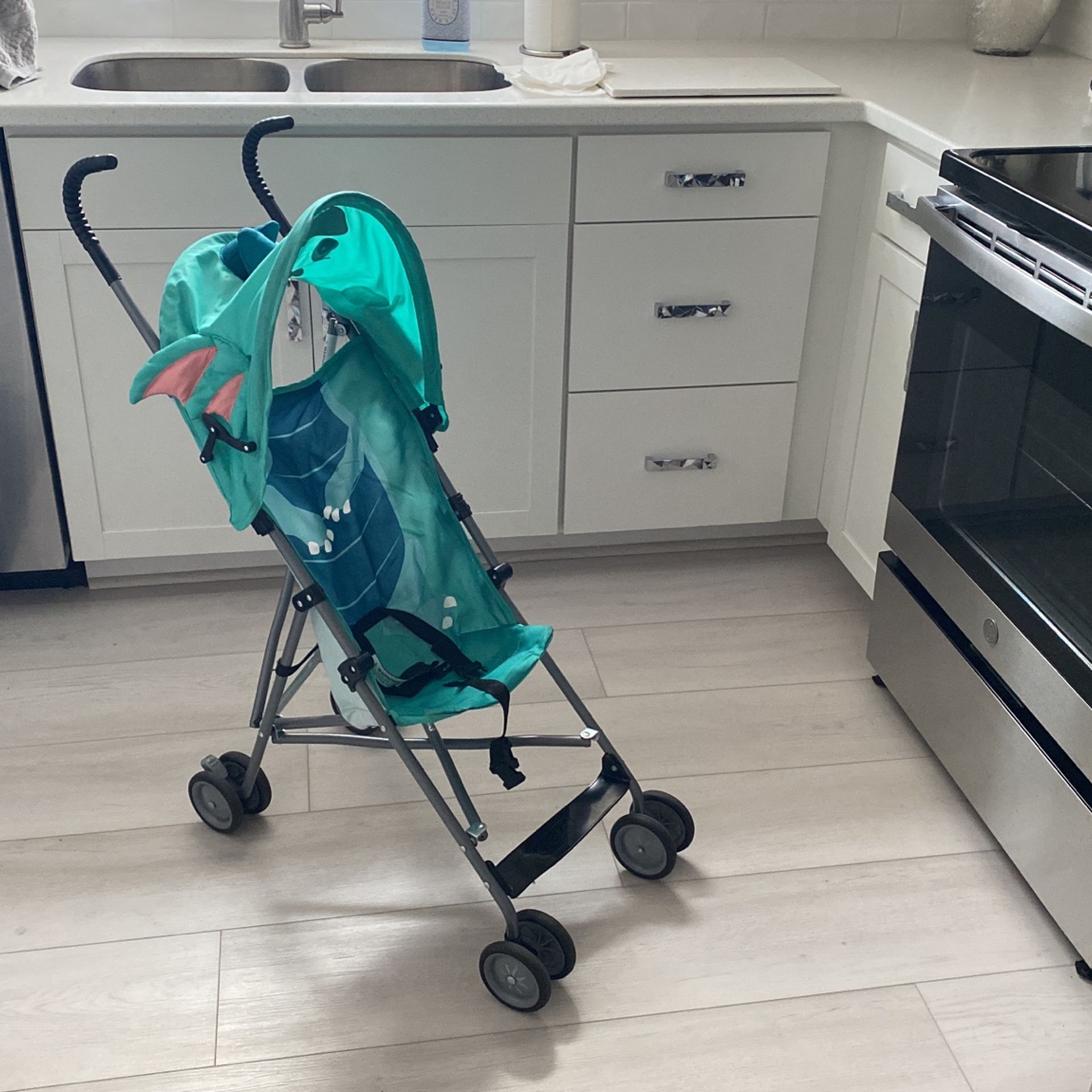 Cosco umbrella Stroller With Canopy!! Foldable, Lightweight