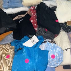 Huge Desighner Lot Of Xsmall Small Clothing All For $250