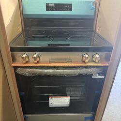 Box Stove Electric Frigidaire Stainless Steel W 30”