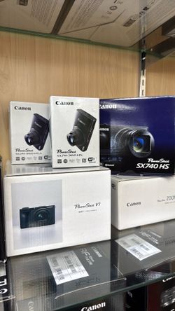 Canon SX740 camera