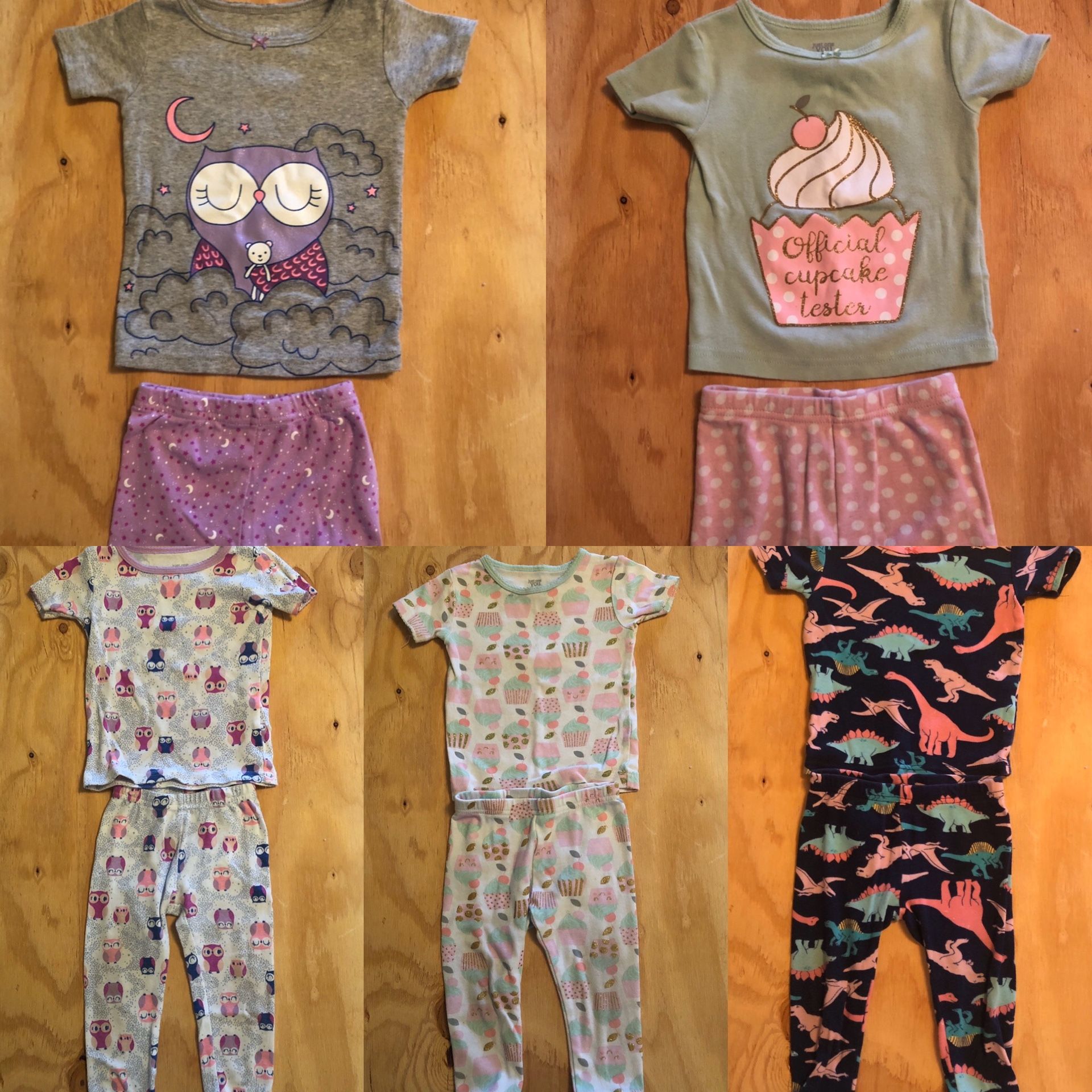 Baby girl pjs size 12 month, 5 pairs